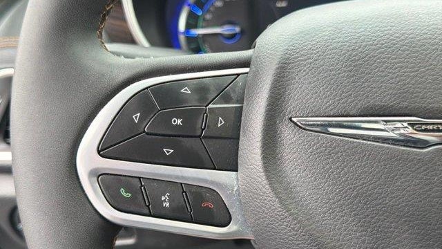 2023 Chrysler Pacifica Plug-In Hybrid Pinnacle