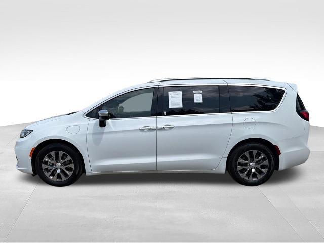 2026 Chrysler Pacifica - $42,895