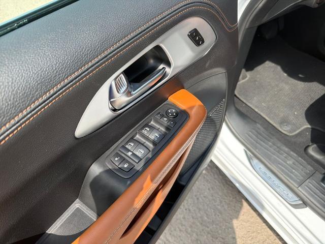 2026 Chrysler Pacifica - $42,895