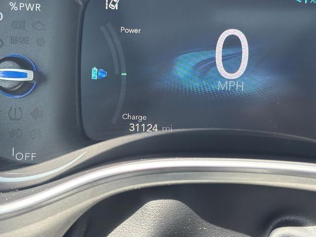 2026 Chrysler Pacifica - $42,895