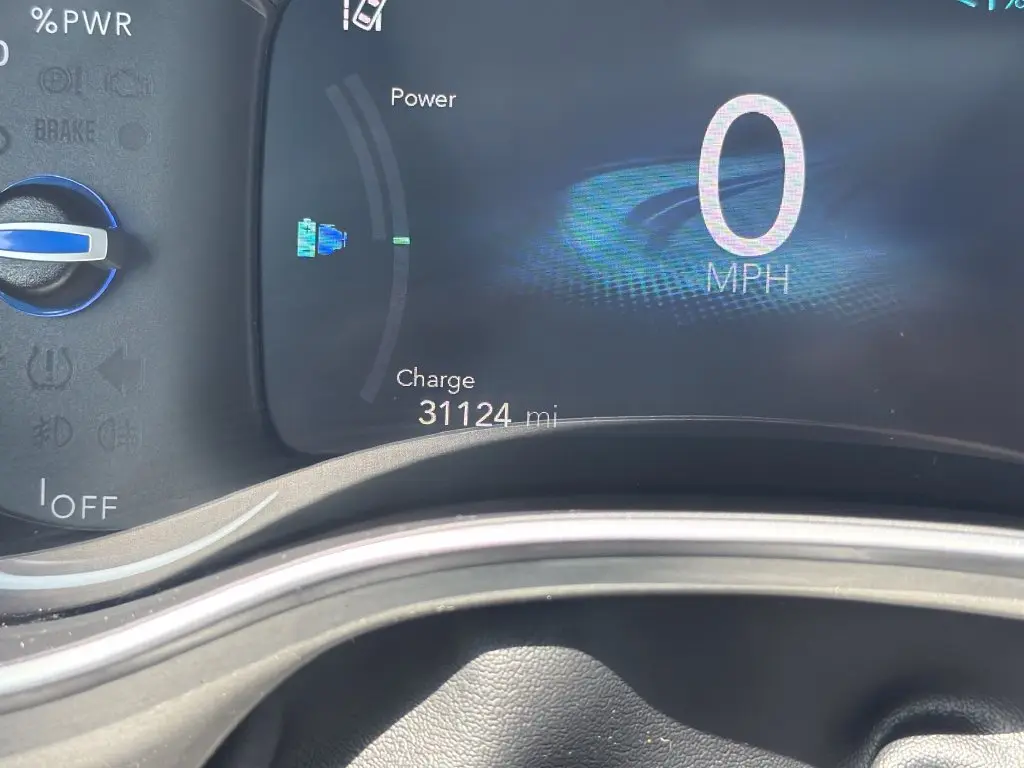 2026 Chrysler Pacifica - $42,895
