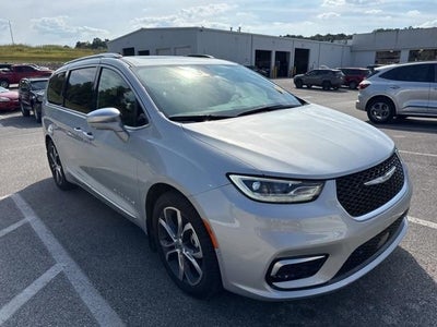 2024 Chrysler Pacifica Pinnacle 4DR Mini-Van