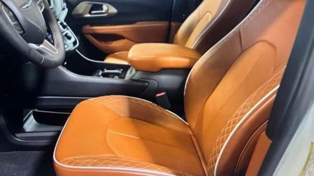 2025 Chrysler Pacifica Pinnacle