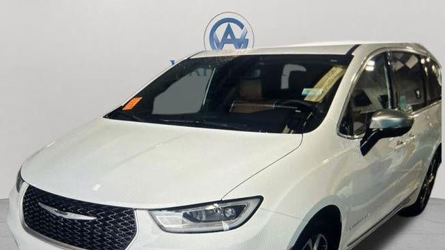 2025 Chrysler Pacifica Pinnacle