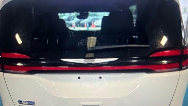 2025 Chrysler Pacifica Pinnacle