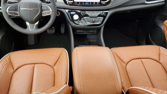2026 Chrysler Pacifica Pinnacle