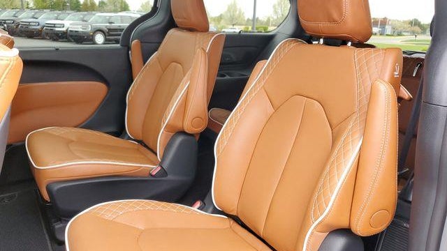 2026 Chrysler Pacifica Pinnacle