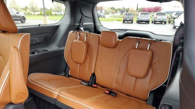 2026 Chrysler Pacifica Pinnacle