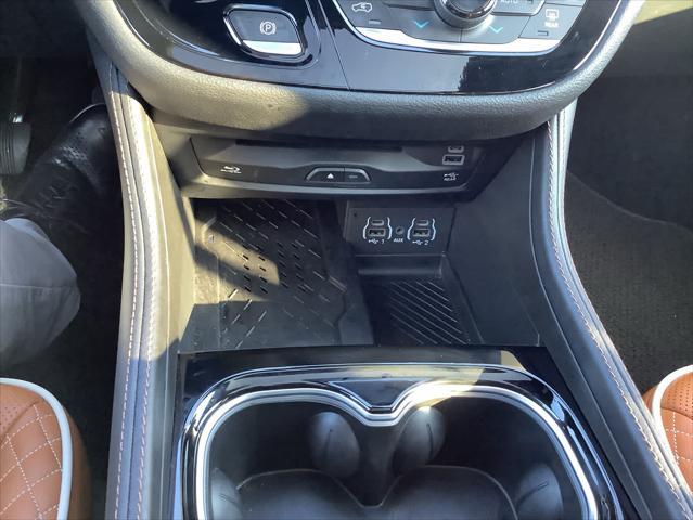 2025 Chrysler Pacifica - $41,023