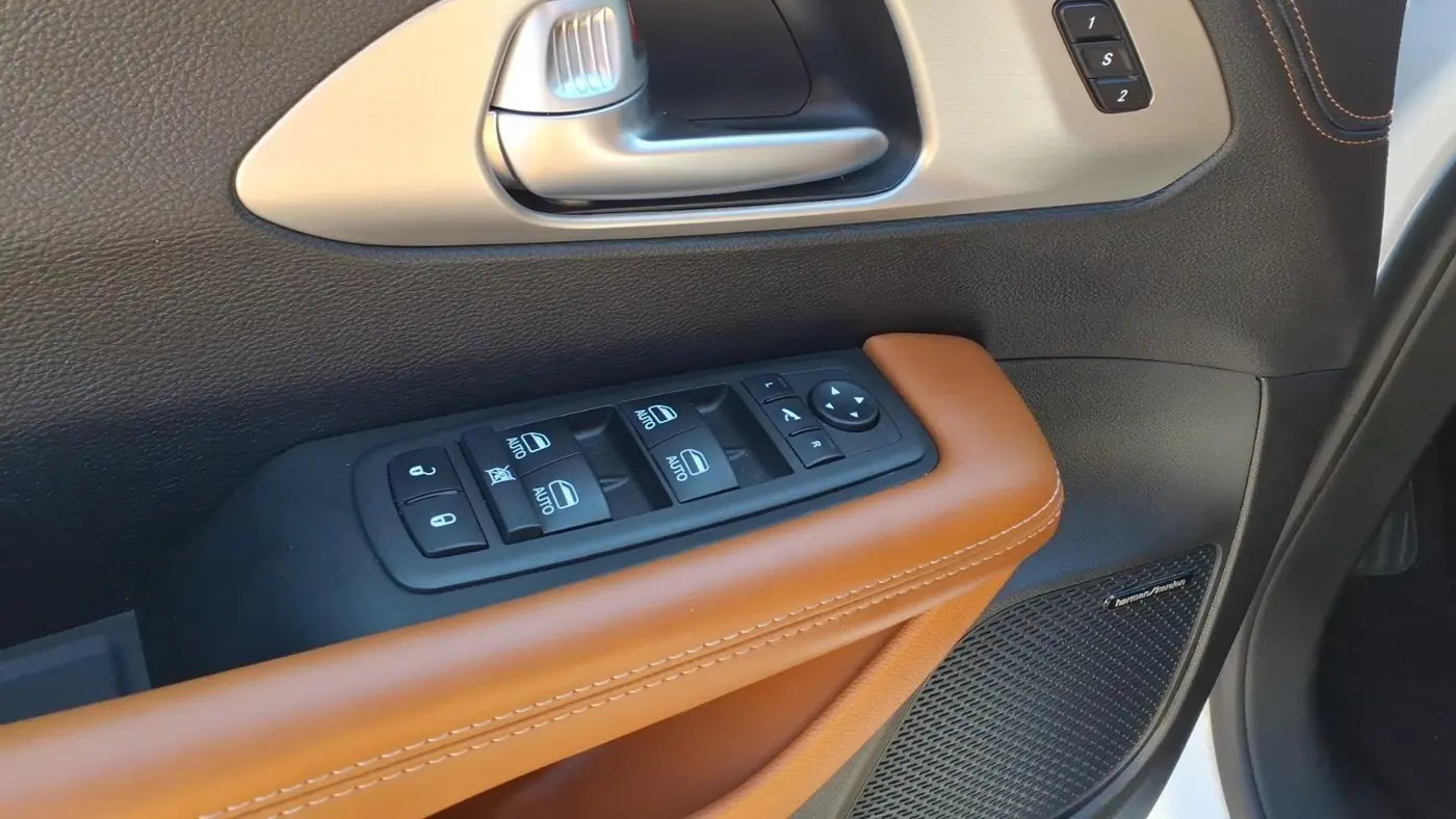2024 Chrysler Pacifica Pinnacle