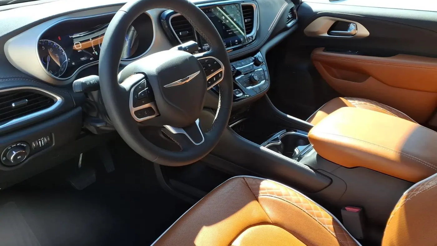 2024 Chrysler Pacifica Pinnacle