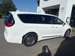 2022 Pacifica Hybrid Thumbnail 3