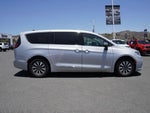 2023 Pacifica Plug-In Hybrid Thumbnail 3