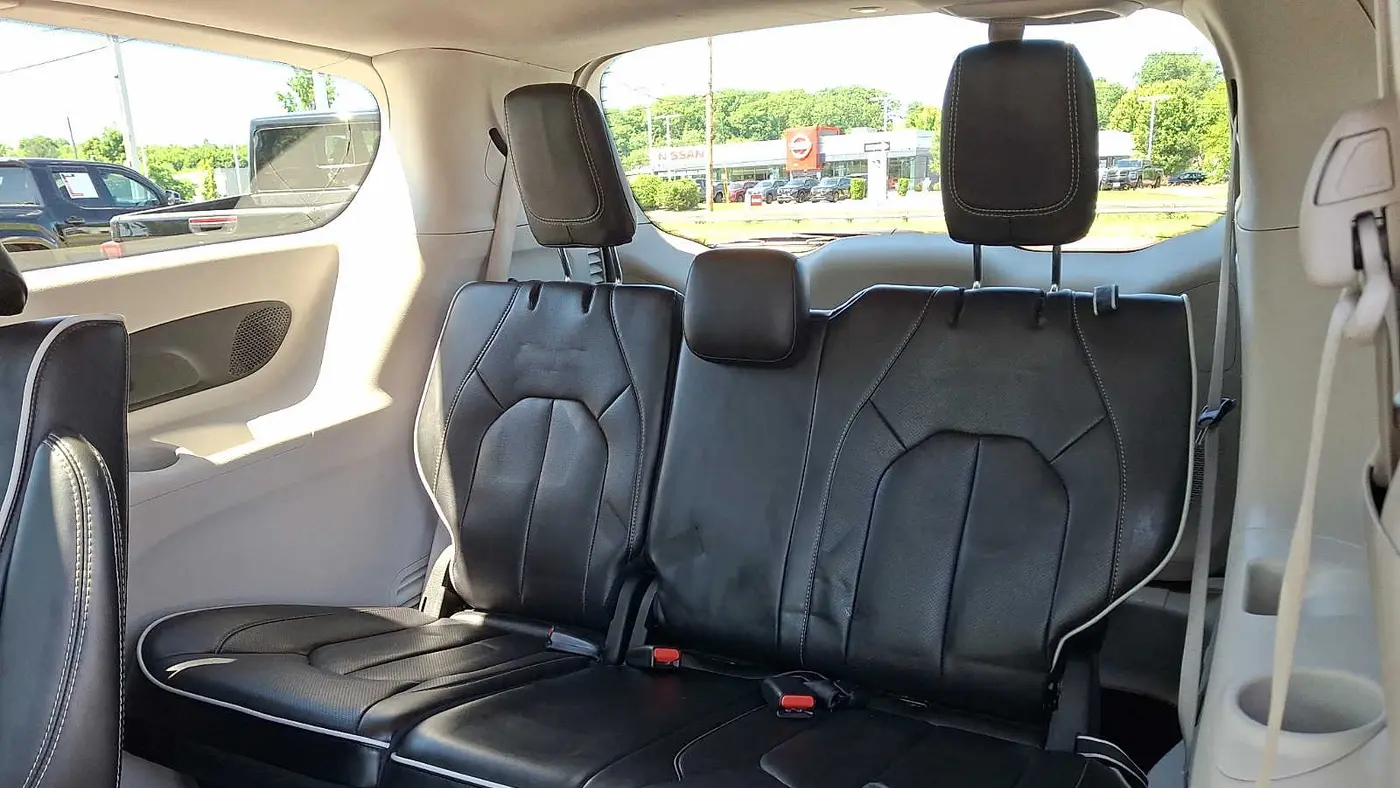 2023 Chrysler Pacifica Plug-In Hybrid Limited