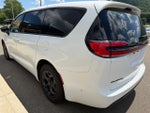 2024 Pacifica Plug-In Hybrid Thumbnail 2