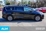 2024 Pacifica Plug-In Hybrid Thumbnail 9