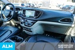 2024 Pacifica Plug-In Hybrid Thumbnail 27