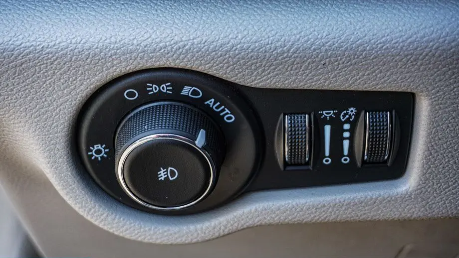 2024 Chrysler Pacifica Plug-In Hybrid Select