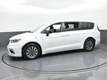 2024 Pacifica Plug-In Hybrid Thumbnail 2