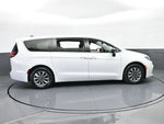 2024 Pacifica Plug-In Hybrid Thumbnail 7