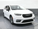 2024 Pacifica Plug-In Hybrid Thumbnail 9
