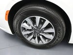 2024 Pacifica Plug-In Hybrid Thumbnail 25