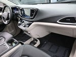 2024 Pacifica Plug-In Hybrid Thumbnail 38
