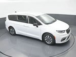2024 Pacifica Plug-In Hybrid Thumbnail 49