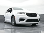 2024 Pacifica Plug-In Hybrid Thumbnail 59
