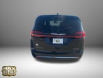 2025 Pacifica Plug-In Hybrid Thumbnail 9