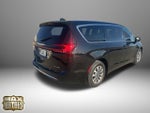 2025 Pacifica Plug-In Hybrid Thumbnail 13