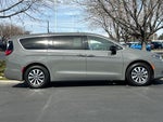 2025 Pacifica Plug-In Hybrid Thumbnail 8