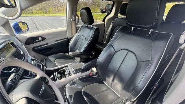 2021 Chrysler Pacifica Hybrid Limited