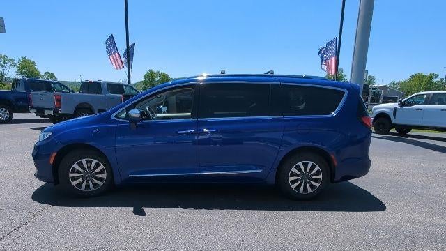 2021 Chrysler Pacifica Hybrid Limited