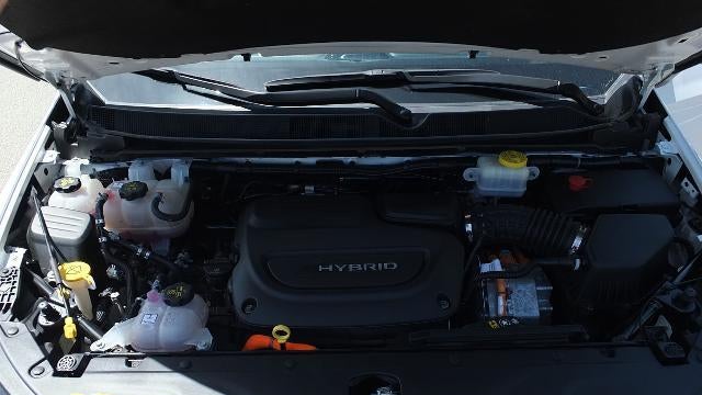 2024 Chrysler Pacifica Plug-In Hybrid Road Tripper