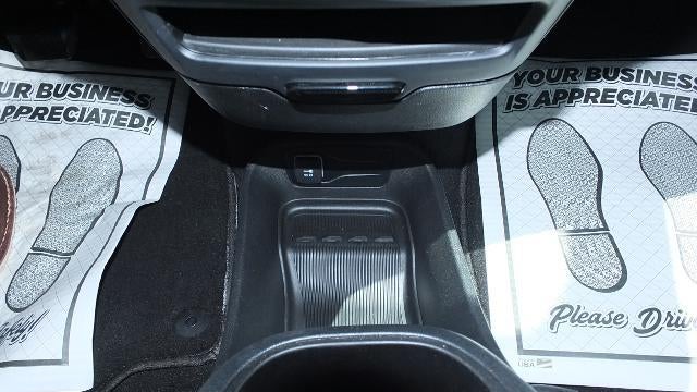 2024 Chrysler Pacifica Plug-In Hybrid Road Tripper
