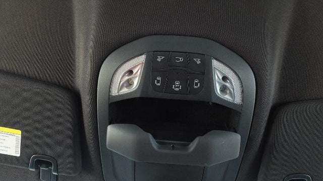 2024 Chrysler Pacifica Plug-In Hybrid Road Tripper