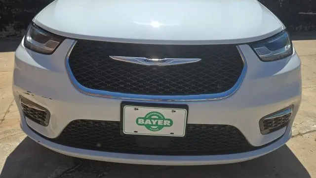 2024 Chrysler Pacifica Plug-In Hybrid Road Tripper