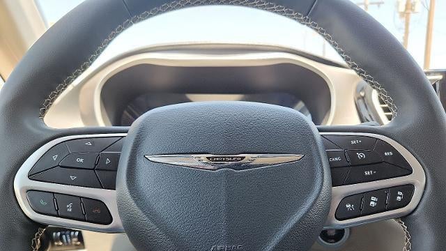 2024 Chrysler Pacifica Plug-In Hybrid Road Tripper