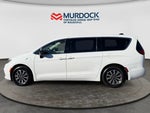 2024 Pacifica Plug-In Hybrid Thumbnail 7