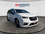 2024 Pacifica Plug-In Hybrid Thumbnail 12