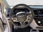 2024 Pacifica Plug-In Hybrid Thumbnail 17