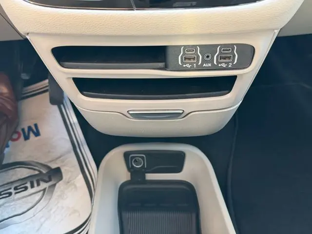 2024 Chrysler Pacifica - $19,598