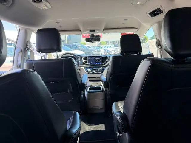 2024 Chrysler Pacifica - $19,598