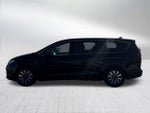 2024 Pacifica Plug-In Hybrid Thumbnail 4