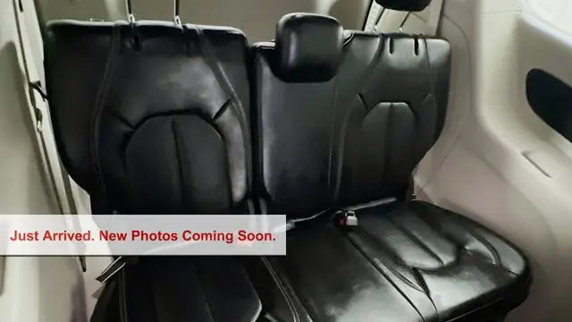 2024 Chrysler Pacifica Plug-In Hybrid Premium S Appearance