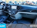 2024 Pacifica Plug-In Hybrid Thumbnail 28
