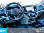 2024 Pacifica Plug-In Hybrid Thumbnail 30