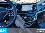 2024 Pacifica Plug-In Hybrid Thumbnail 40