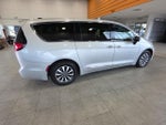 2023 Pacifica Plug-In Hybrid Thumbnail 7